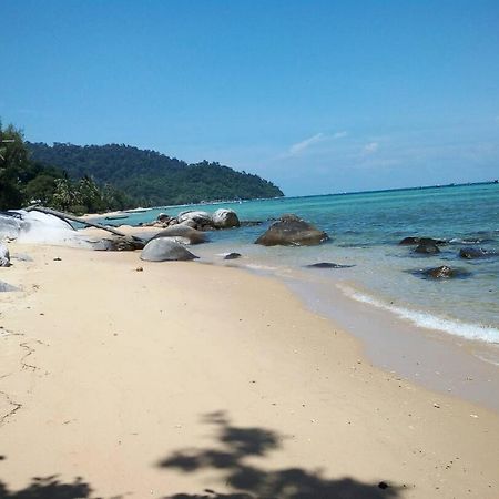 Bungkil Place Hotel Isola di Tioman Esterno foto