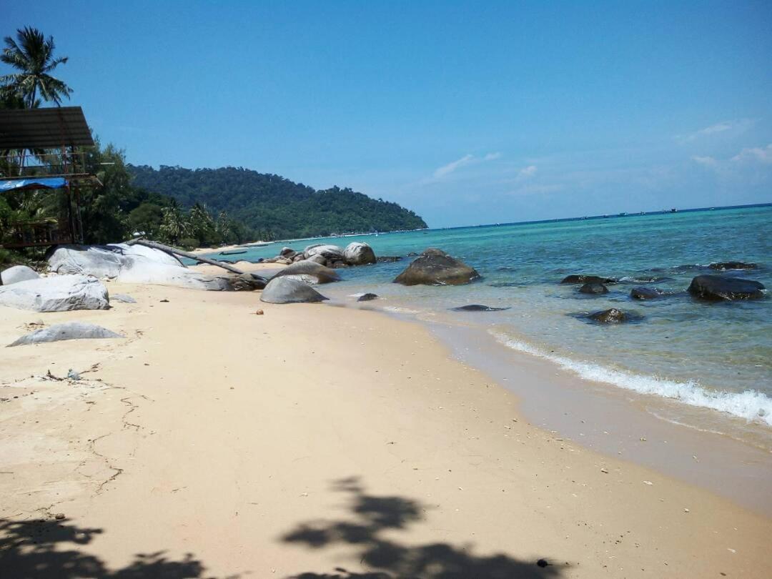 Bungkil Place Hotel Isola di Tioman Esterno foto