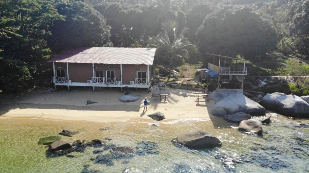 Bungkil Place Hotel Isola di Tioman Esterno foto