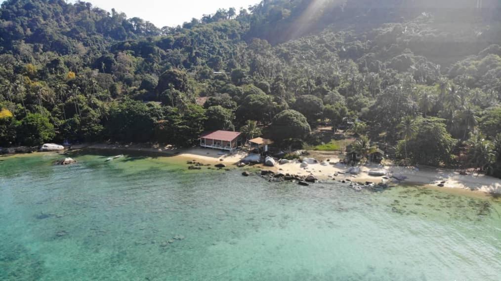 Bungkil Place Hotel Isola di Tioman Esterno foto